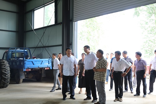 2017.7.12贫困村 (15).jpg