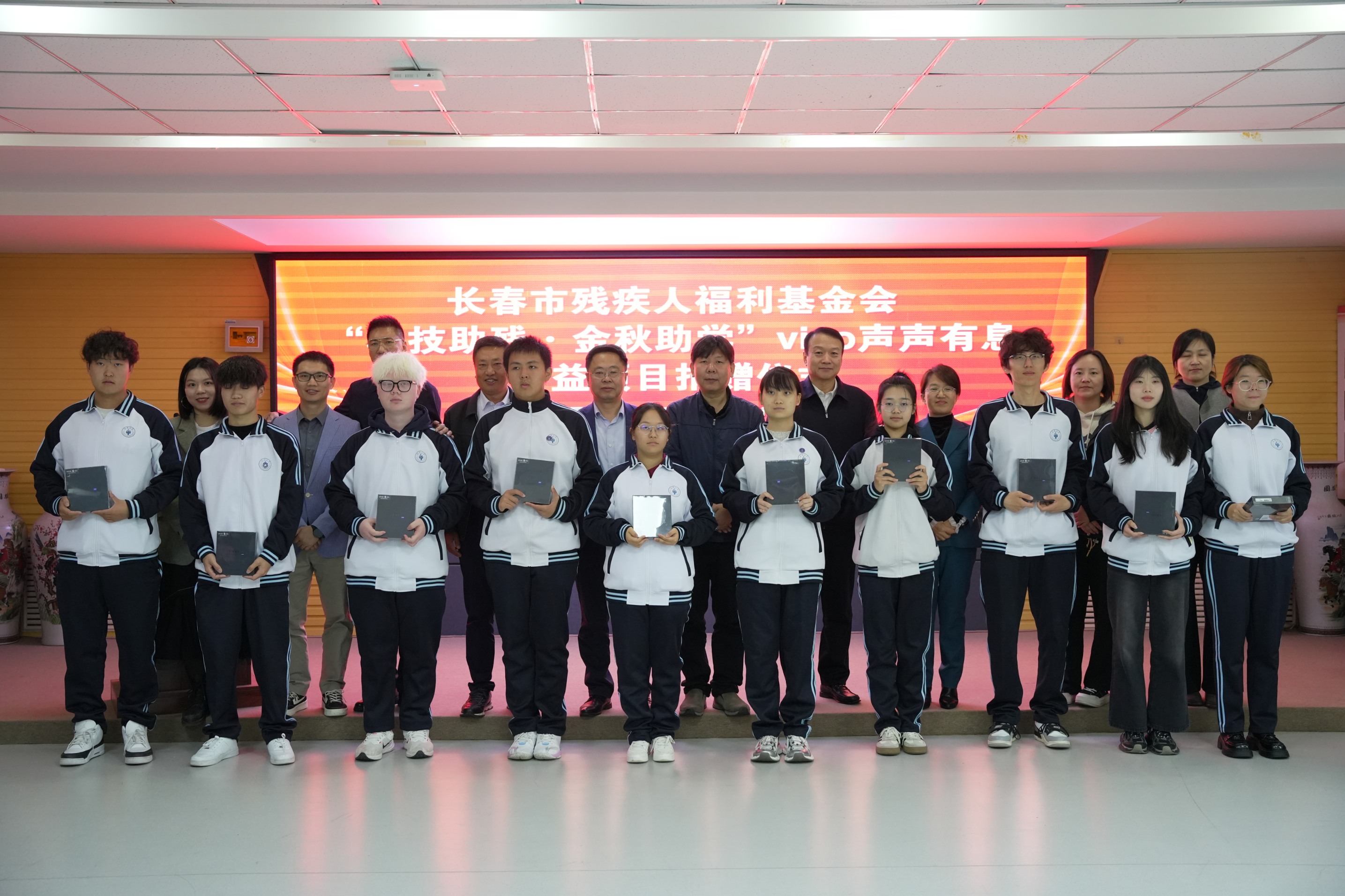 1729517898629259.png 1729517898629259.png