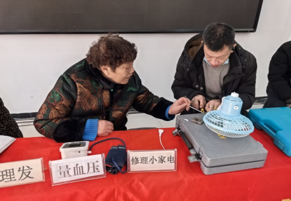 1739953745987402.png 1739953745987402.png