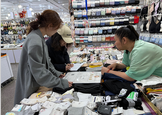 1747898596594729.png 摊床.png