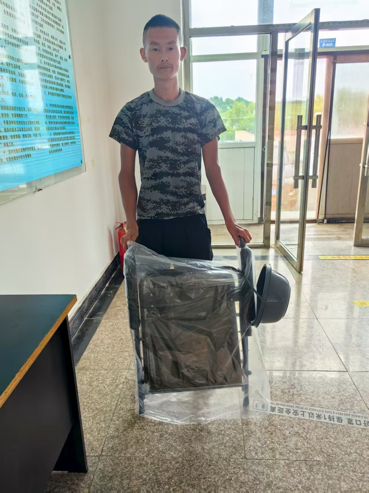 1762397989950461.jpg 1762397989950461.jpg