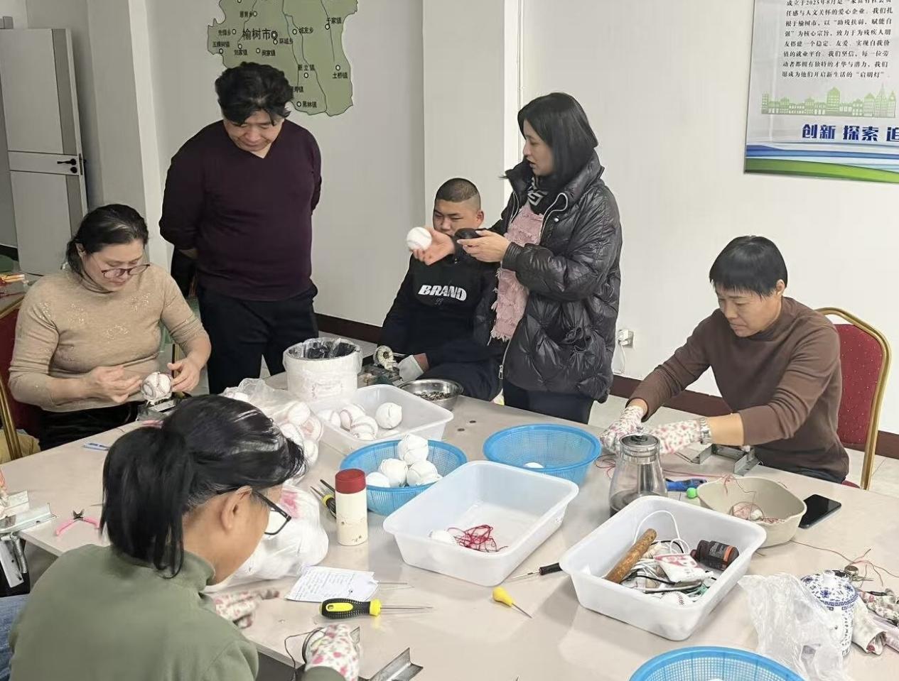 1765331404355028.jpg 1765331404355028.jpg